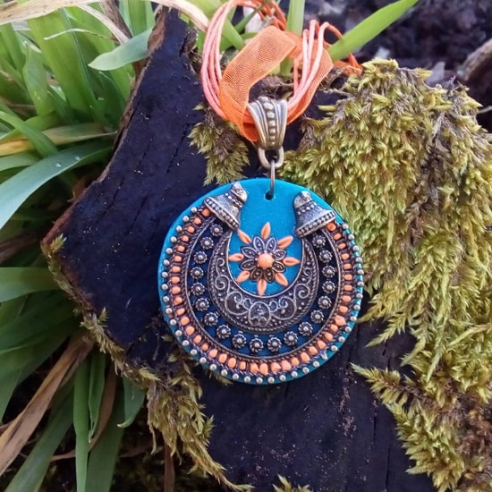 Handgemachte_Kette_Pfaunenfeder