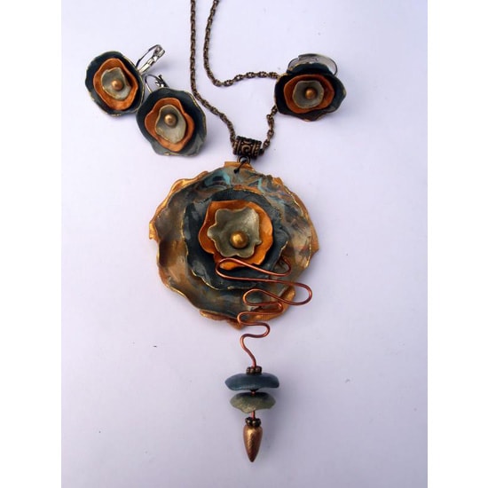 Handgemachte_Schmuck_Fantasie